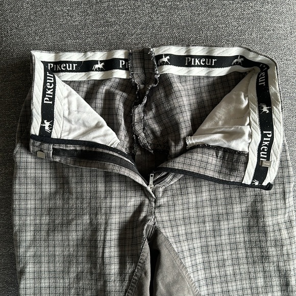 Pikeur Grey Plaid Full Seat Breeches - Picture 5 of 8
